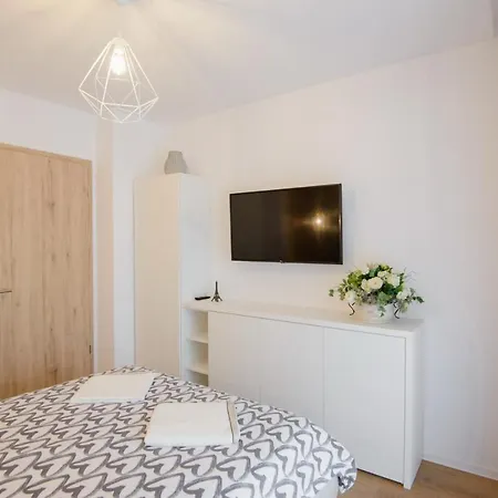 Penthouse Eliza - Coressi * Brašov